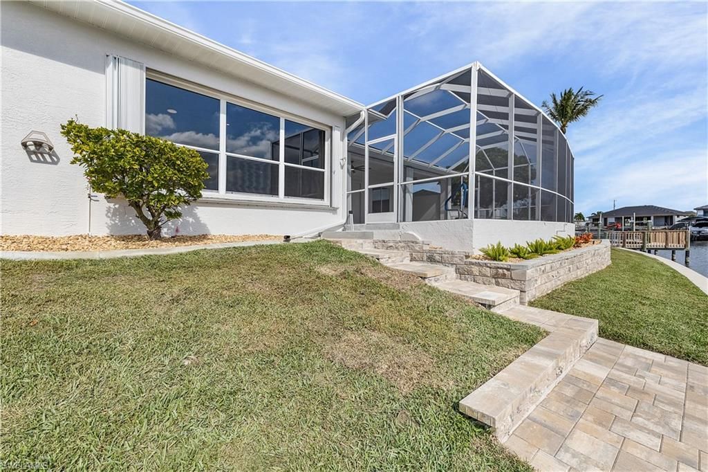 3302 NW 2nd Ter, Cape Coral, FL 33993 Photo