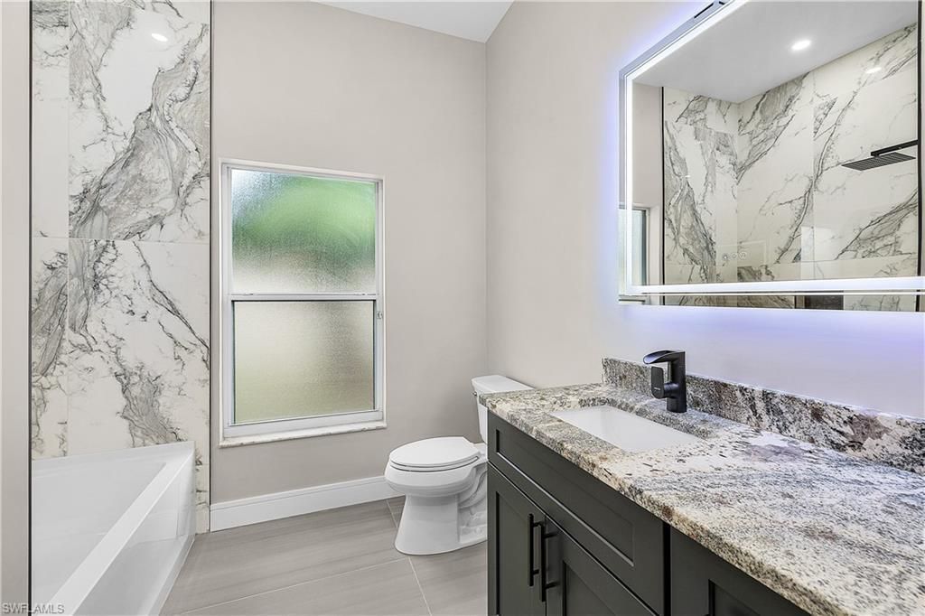 3302 NW 2nd Ter, Cape Coral, FL 33993 Photo