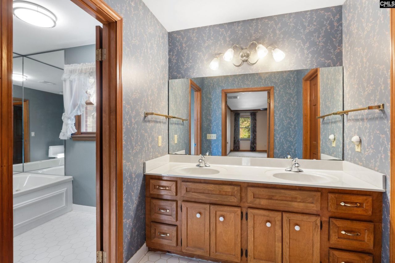 112 N Ridge Road Photo 29