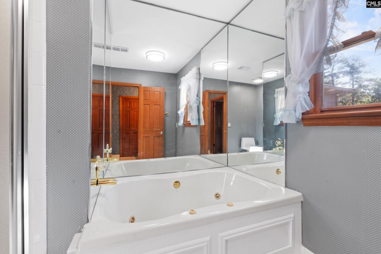 112 N Ridge Road Photo 31