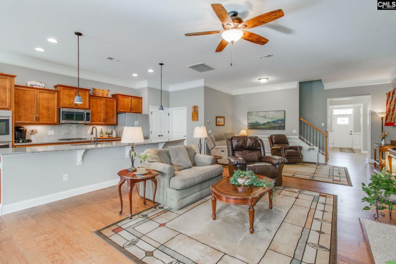 671 Scarlet Baby Drive Photo 10