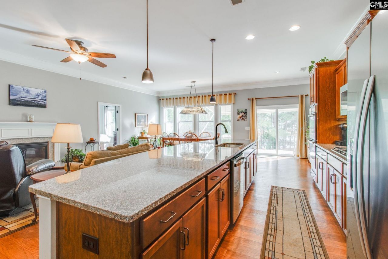 671 Scarlet Baby Drive Photo 14