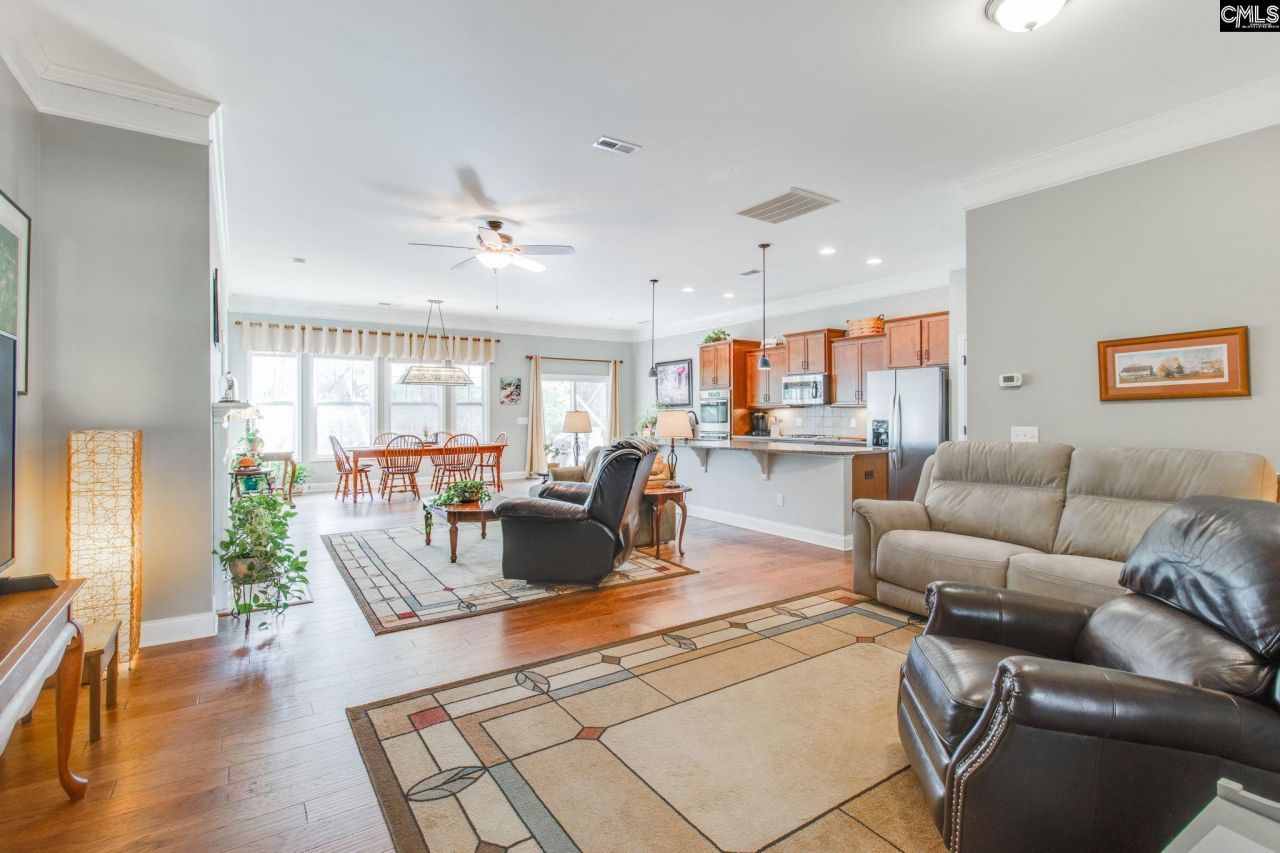 671 Scarlet Baby Drive Photo 7