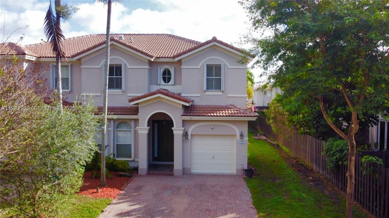12283 SW 123rd Psge, Miami, FL 33186 Main Photo