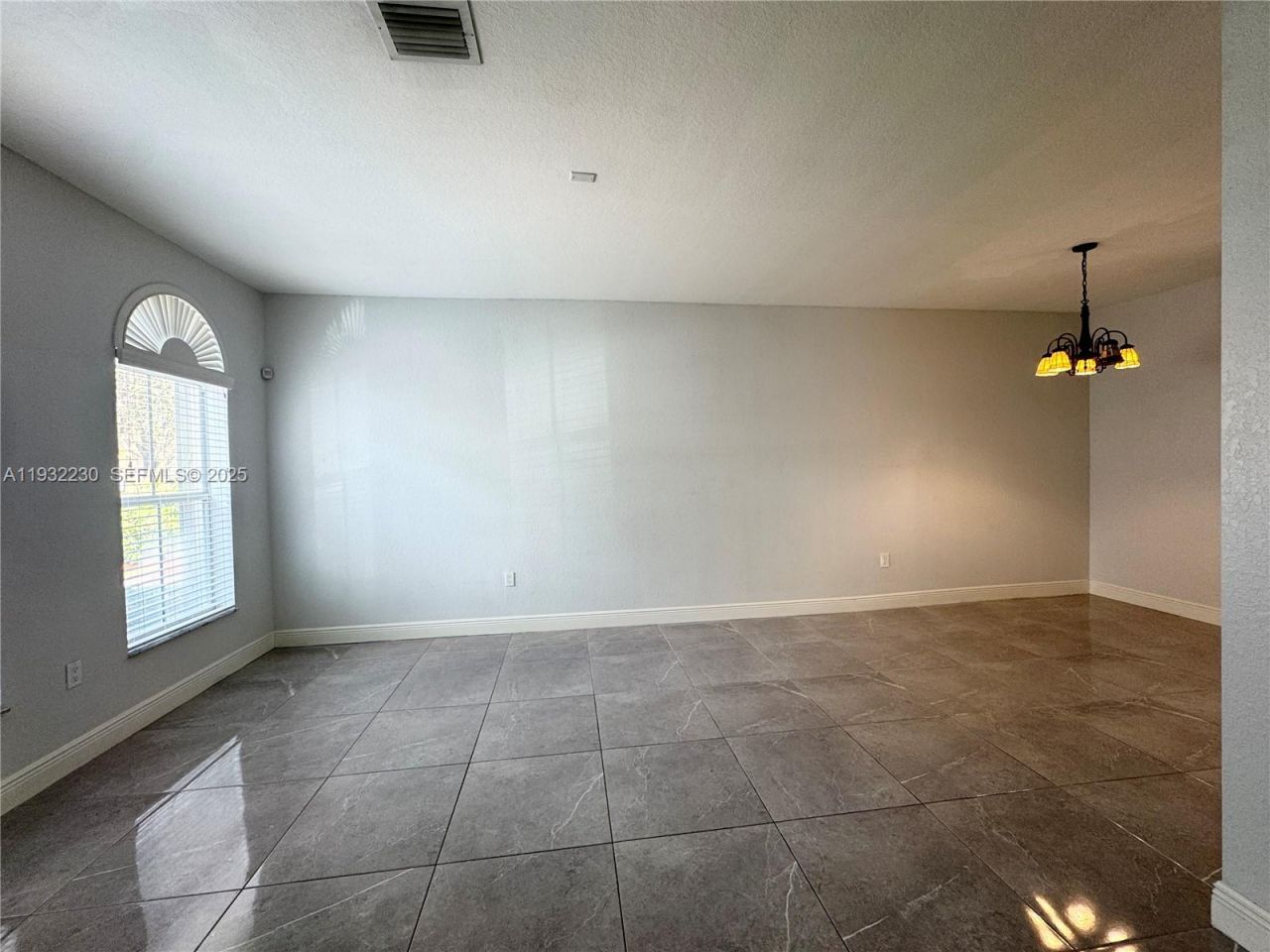 12283 SW 123rd Psge, Miami, FL 33186 Photo