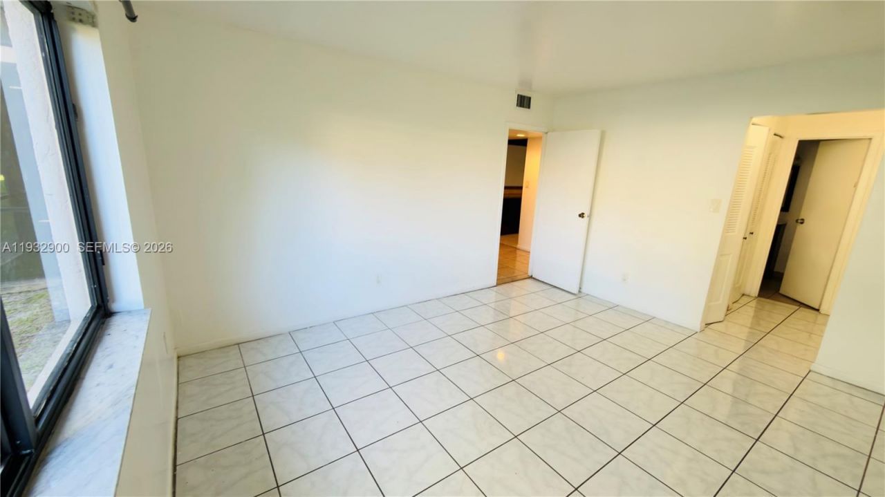 5855 Washington St, Unit 90, Hollywood, FL 33023 Photo
