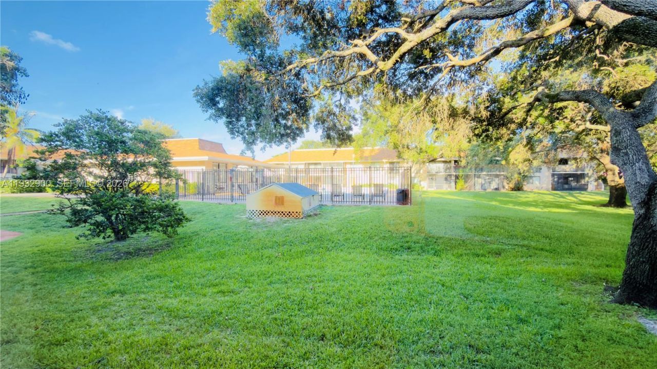 5855 Washington St, Unit 90, Hollywood, FL 33023 Photo