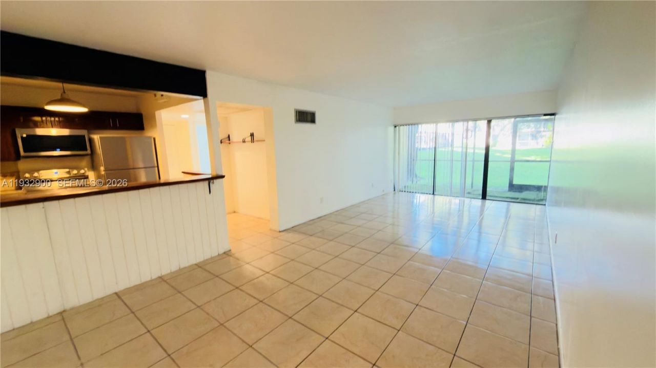 5855 Washington St, Unit 90, Hollywood, FL 33023 Photo