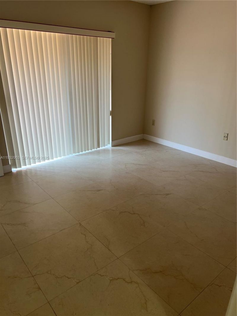 330 NW 114th Ave , Unit 7-105, Sweetwater, FL 33172 Photo