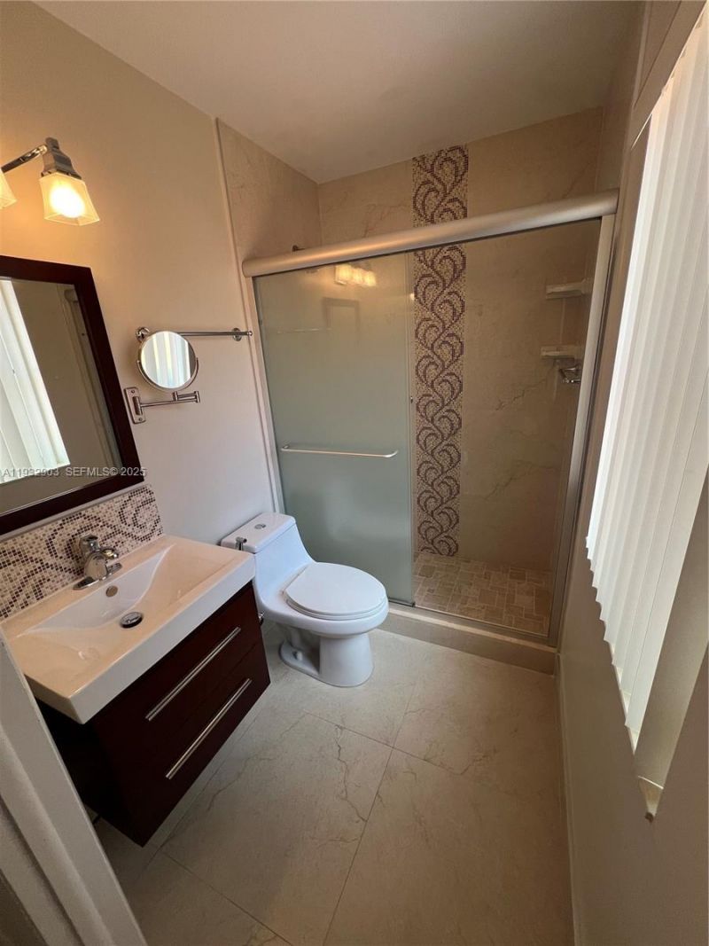 330 NW 114th Ave , Unit 7-105, Sweetwater, FL 33172 Photo