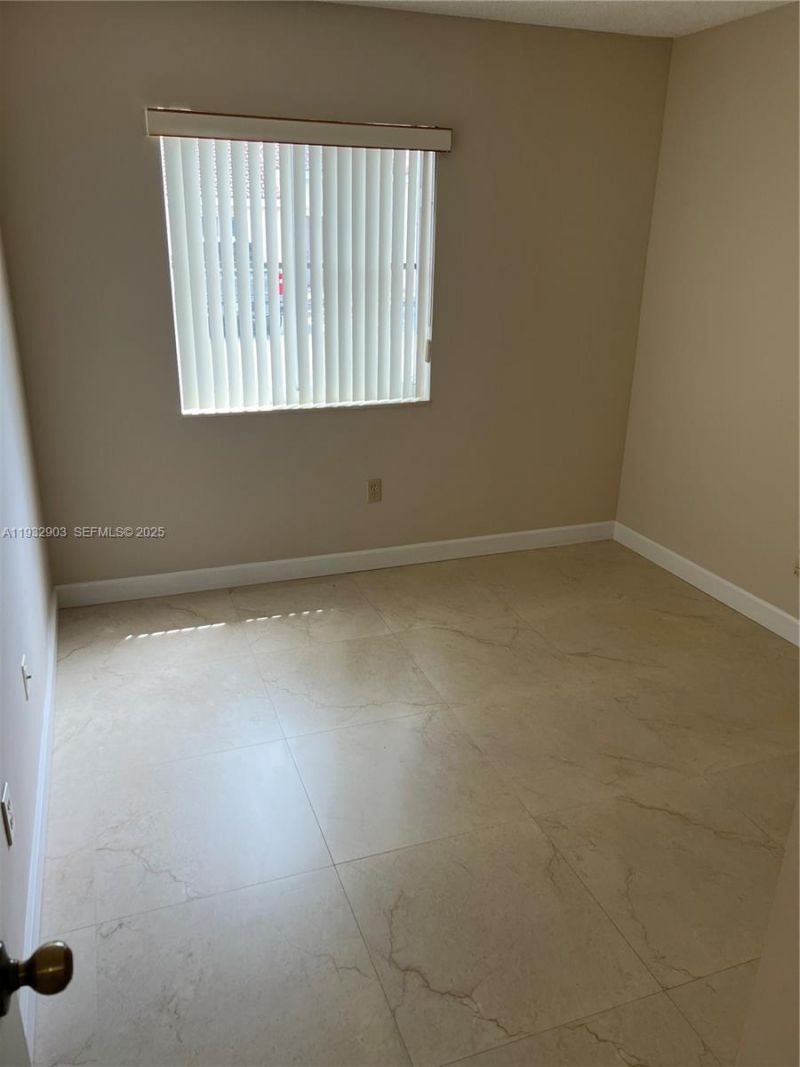 330 NW 114th Ave , Unit 7-105, Sweetwater, FL 33172 Photo