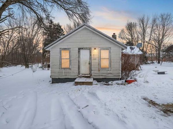 7929 E Napier Avenue, Benton Harbor, MI 49022