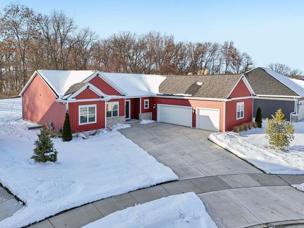 1256 Stanley Way, Verona, WI 53593