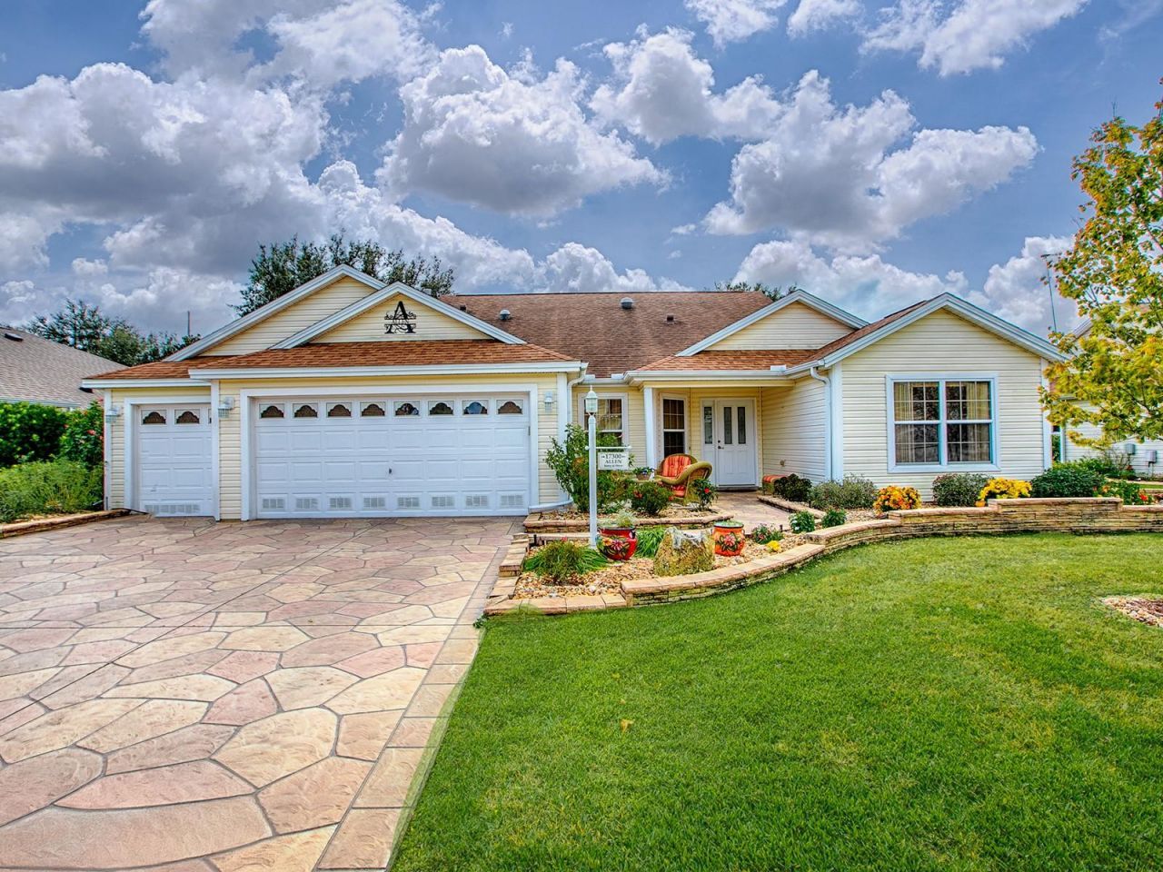 17300 SE 91st Lee Avenue, The Villages, FL 32162 Main Photo