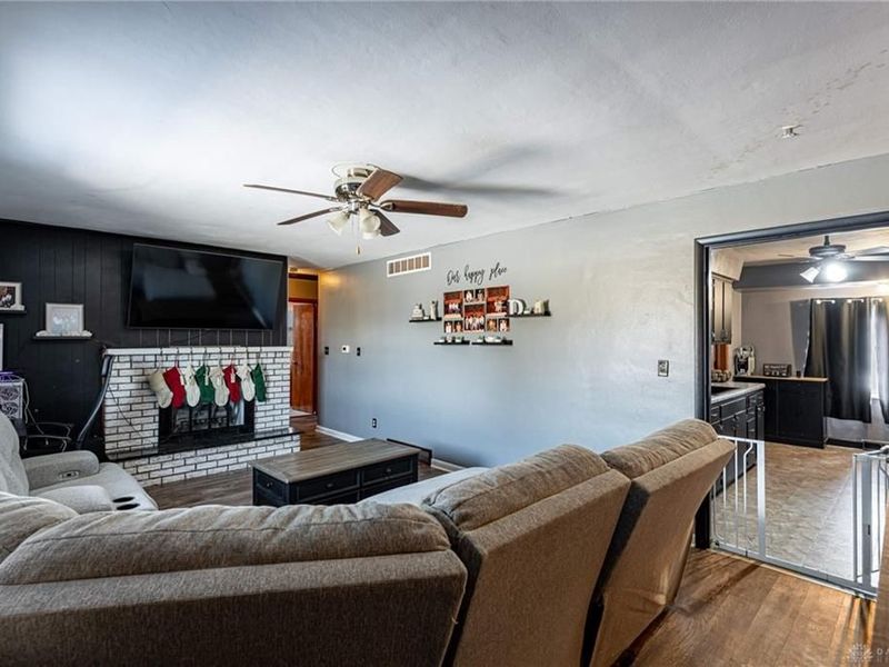 434 E Cottage Avenue, Dayton, OH 45449 Photo 6