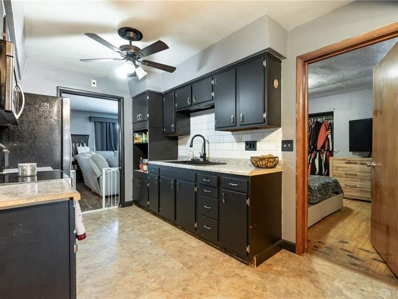 434 E Cottage Avenue, Dayton, OH 45449 Photo 9