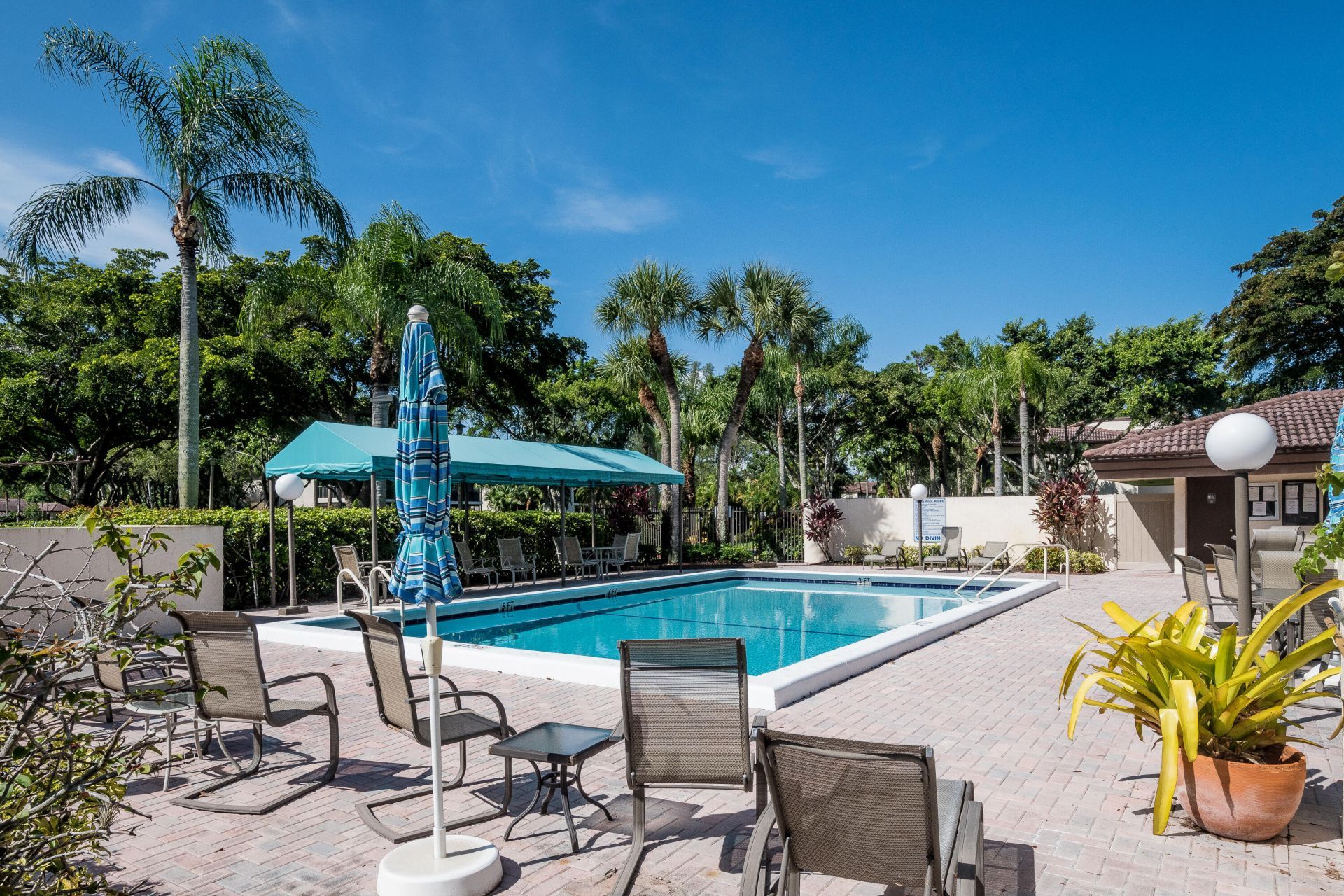21703 Tall Palm Circle, Unit 5-D, Boca Raton, FL 33433 Photo