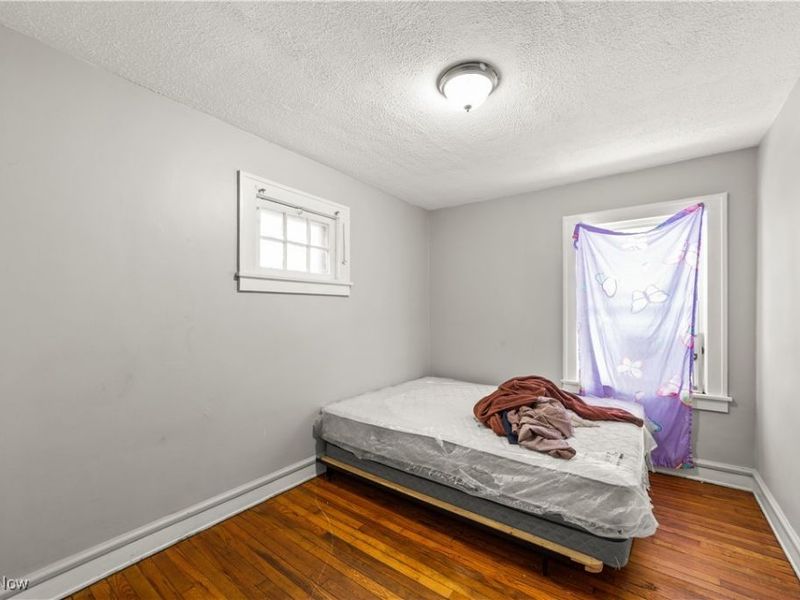 12712 Lenacrave Avenue, Cleveland, OH 44105 Photo 10