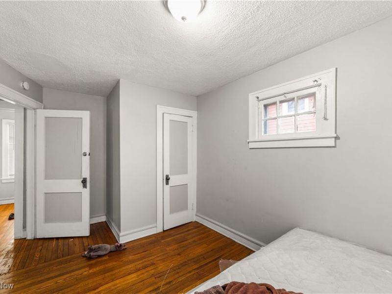 12712 Lenacrave Avenue, Cleveland, OH 44105 Photo 11