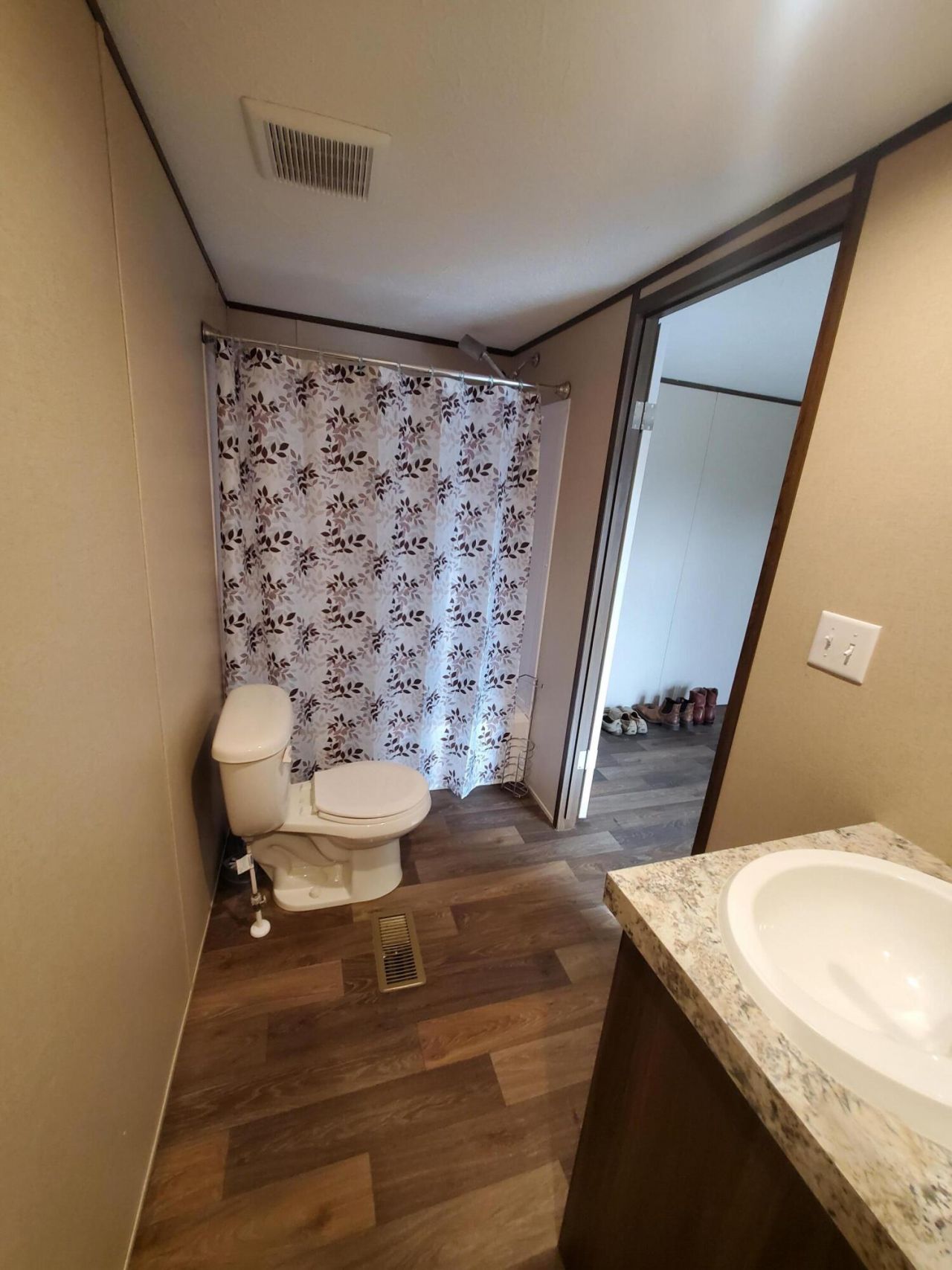 3109 Wire Road Photo 18