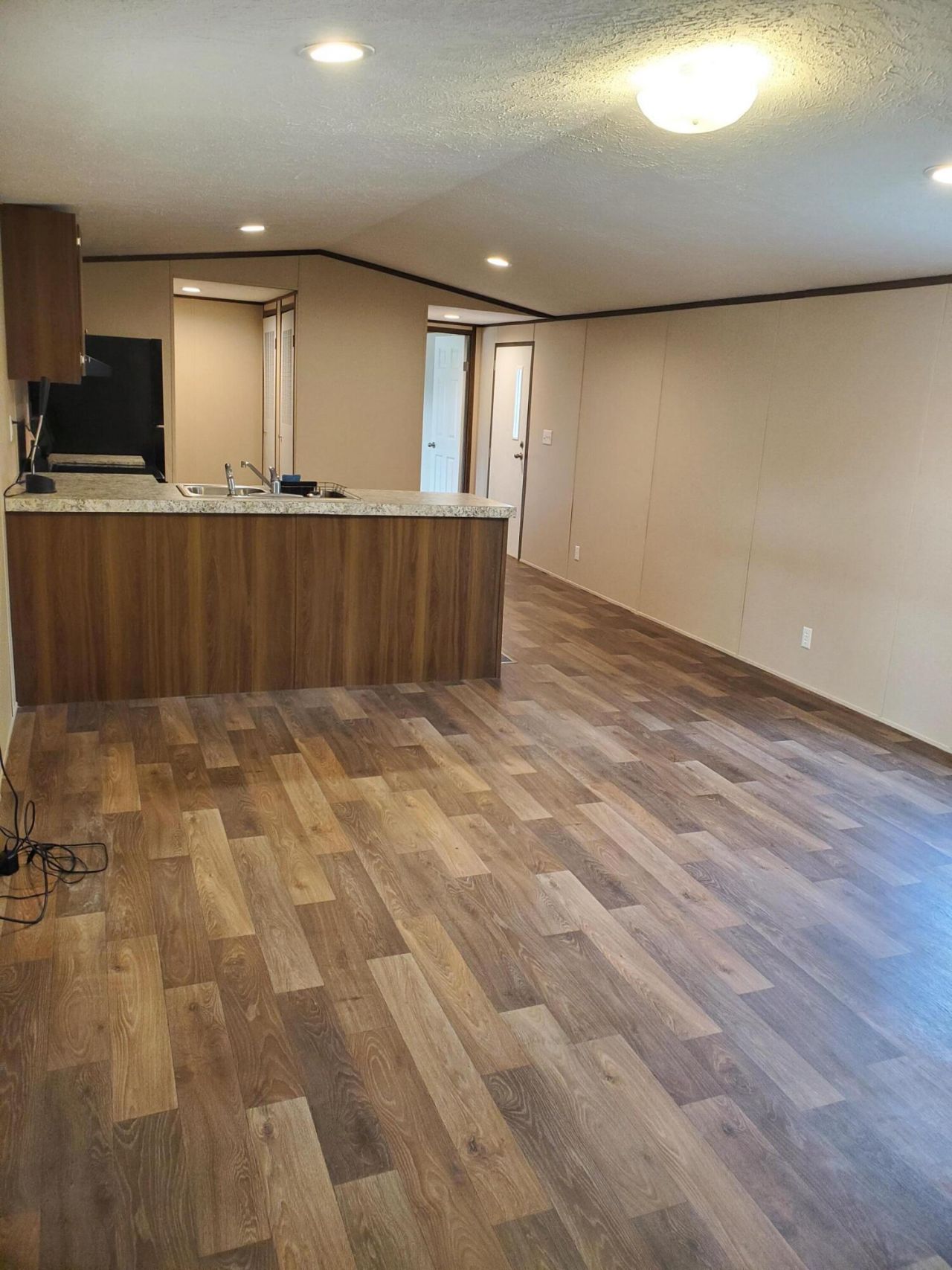 3109 Wire Road Photo 9