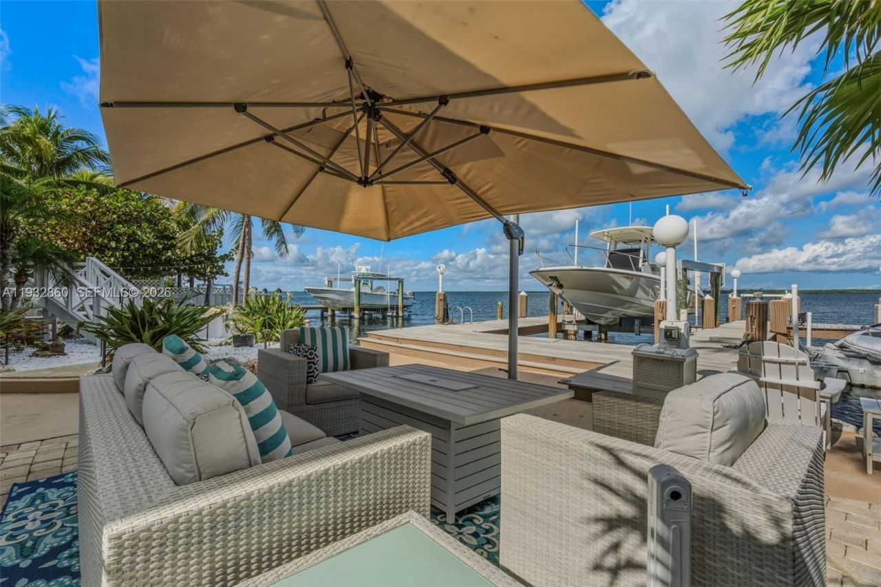 16 North Dr, Key Largo, FL 33037 Photo