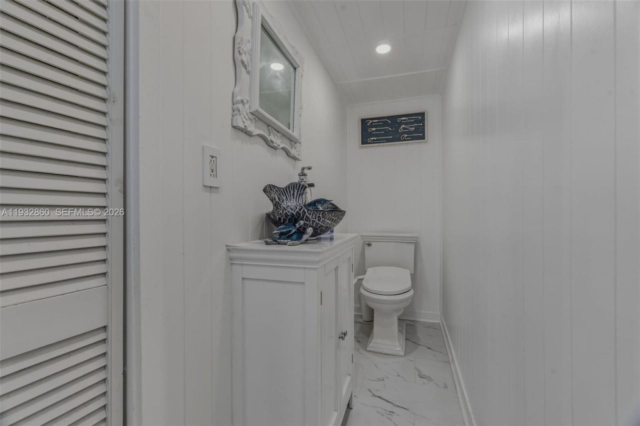 16 North Dr, Key Largo, FL 33037 Photo