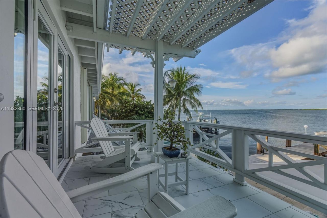 16 North Dr, Key Largo, FL 33037 Photo