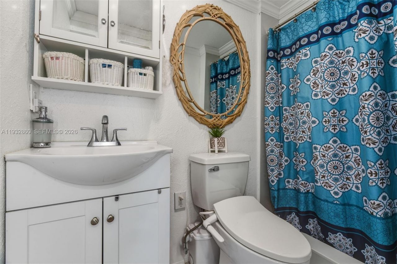 16 North Dr, Key Largo, FL 33037 Photo