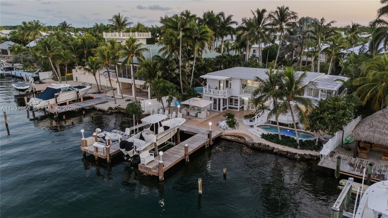 16 North Dr, Key Largo, FL 33037 Photo