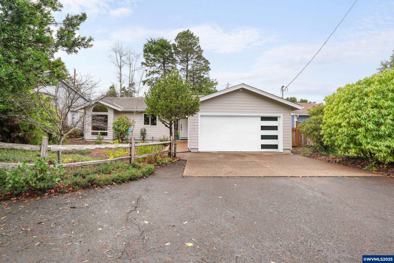 5655 Palisades Dr Dr, Lincoln City, OR 97367 Main Photo
