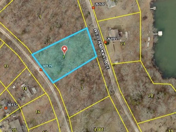 000 Greenwood Drive, Edwards, MO 65326