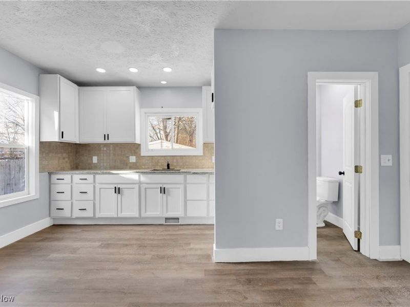 337 Lucas Street, Barberton, OH 44203 Photo 15