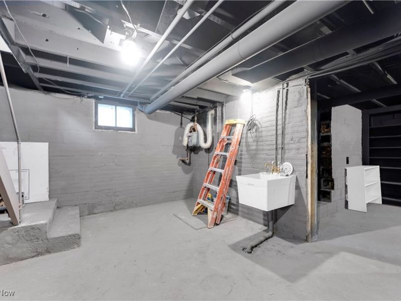 337 Lucas Street, Barberton, OH 44203 Photo 29