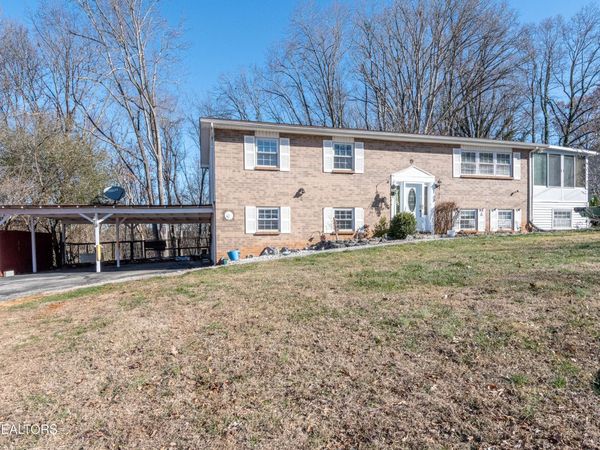 6324 Gateway Lane, Knoxville, TN 37920