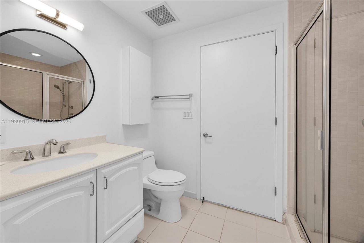 3470 E Coast Ave, Unit H1605, Miami, FL 33137 Photo