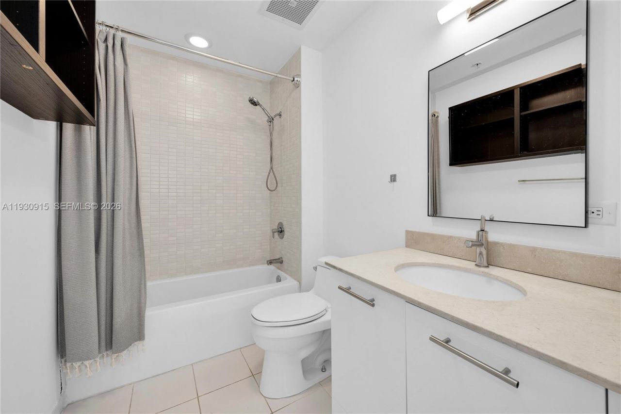 3470 E Coast Ave, Unit H1605, Miami, FL 33137 Photo