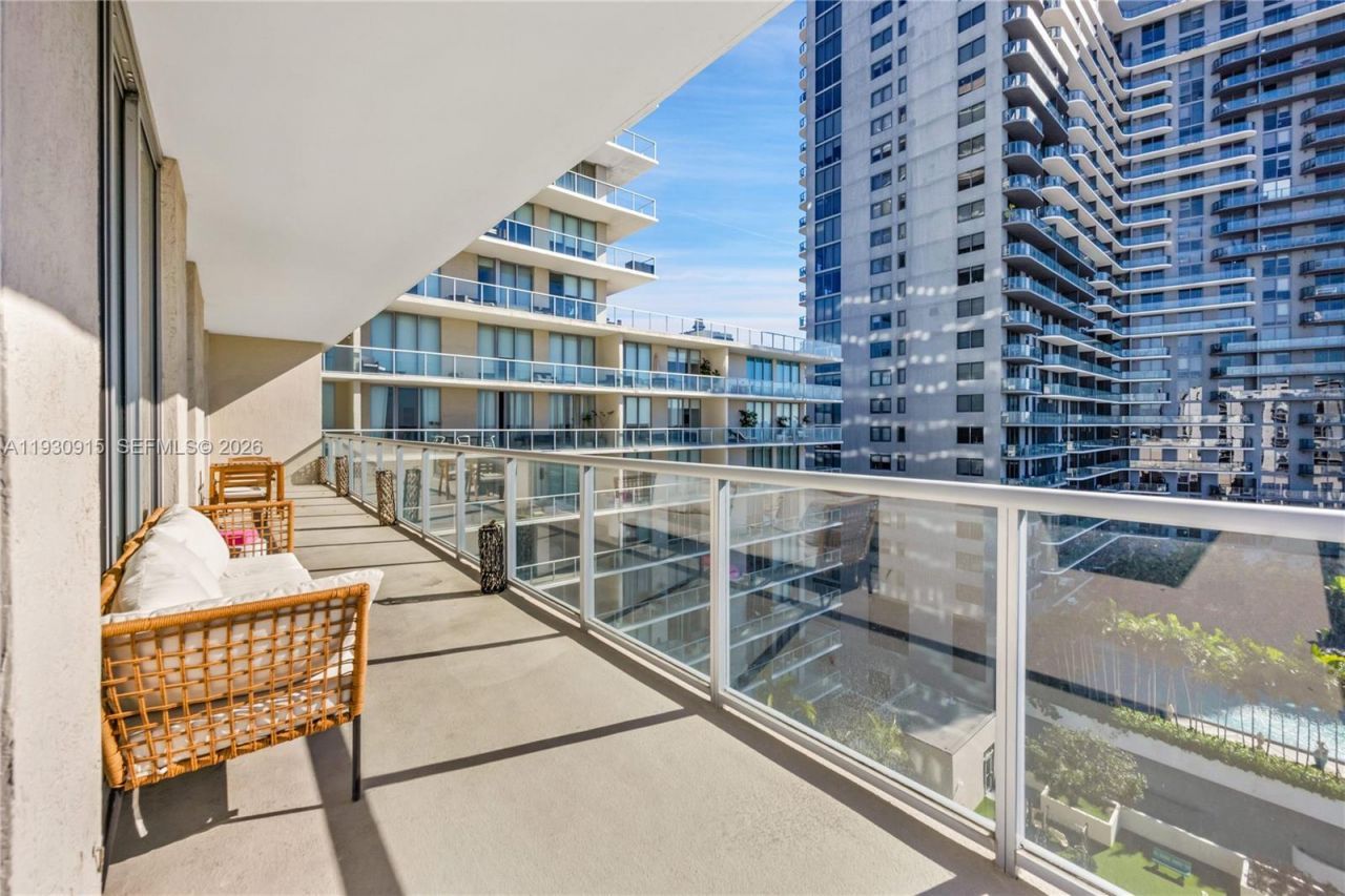 3470 E Coast Ave, Unit H1605, Miami, FL 33137 Photo