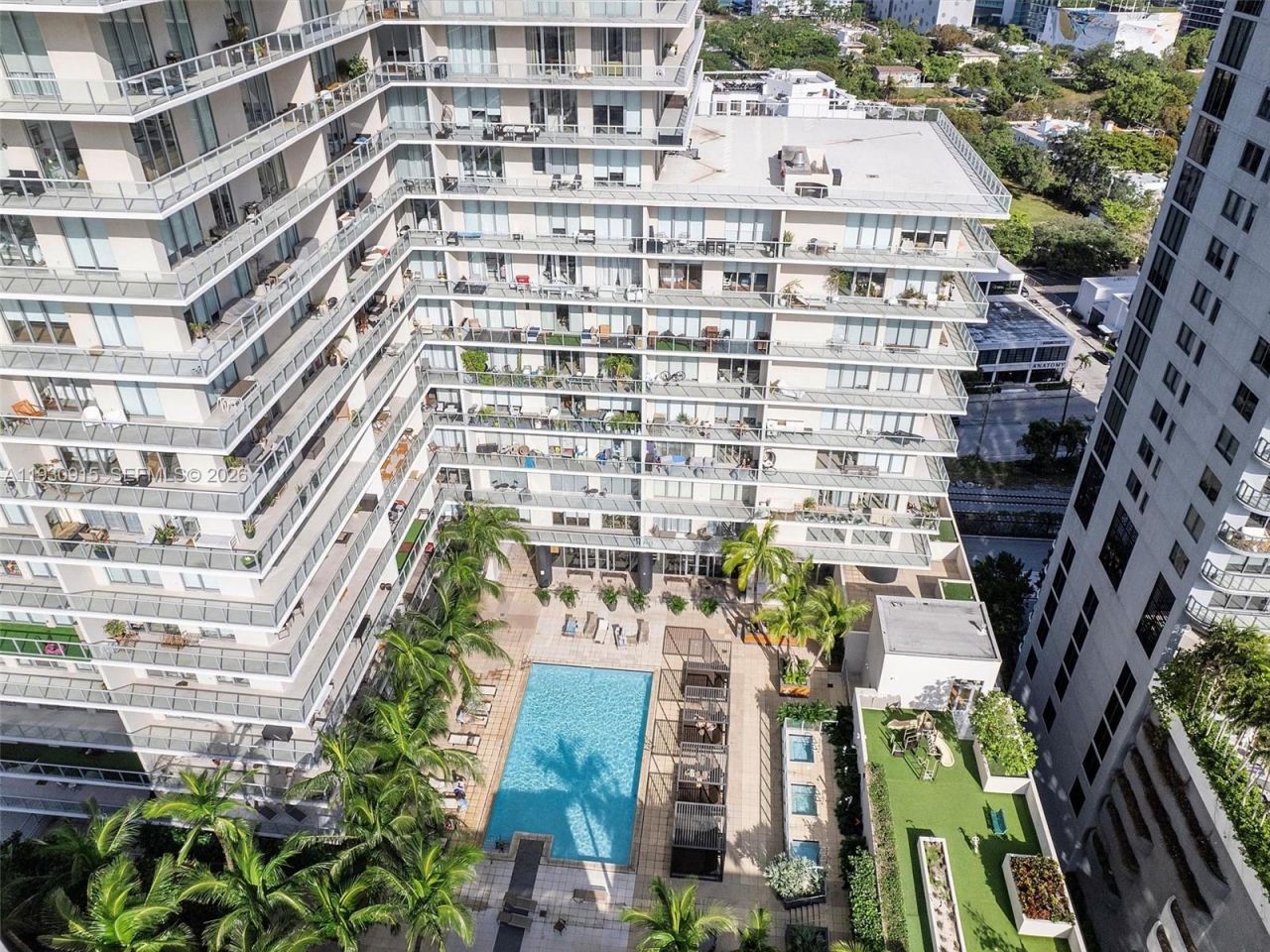 3470 E Coast Ave, Unit H1605, Miami, FL 33137 Photo