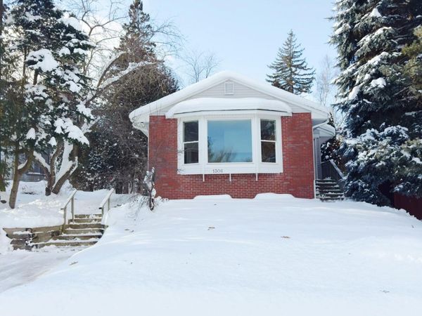 1306 Park ST, Sault Ste Marie, MI 49783