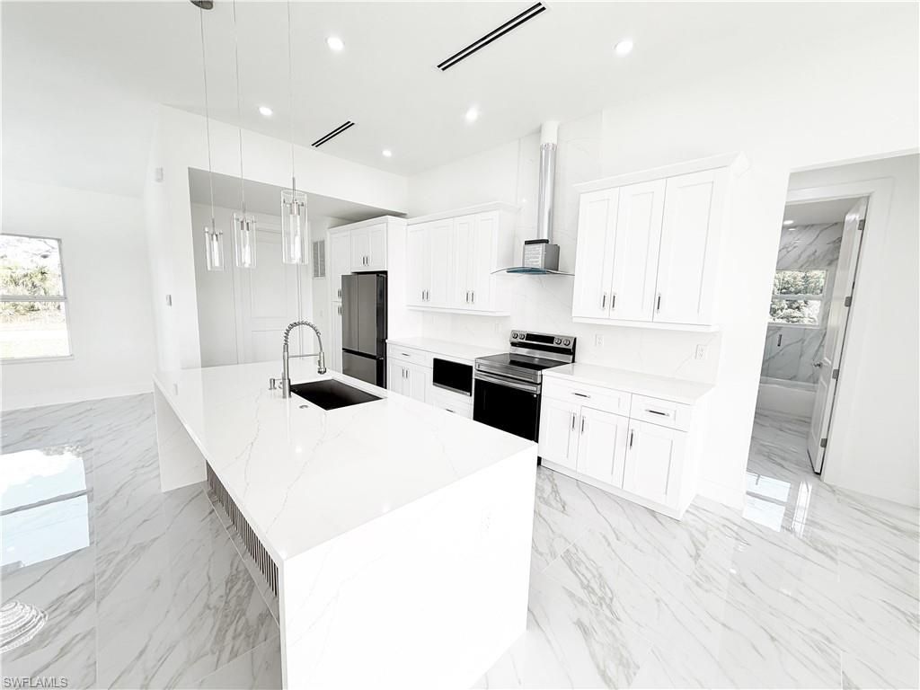 852 Chipley St E, Lehigh Acres, FL 33974 Photo