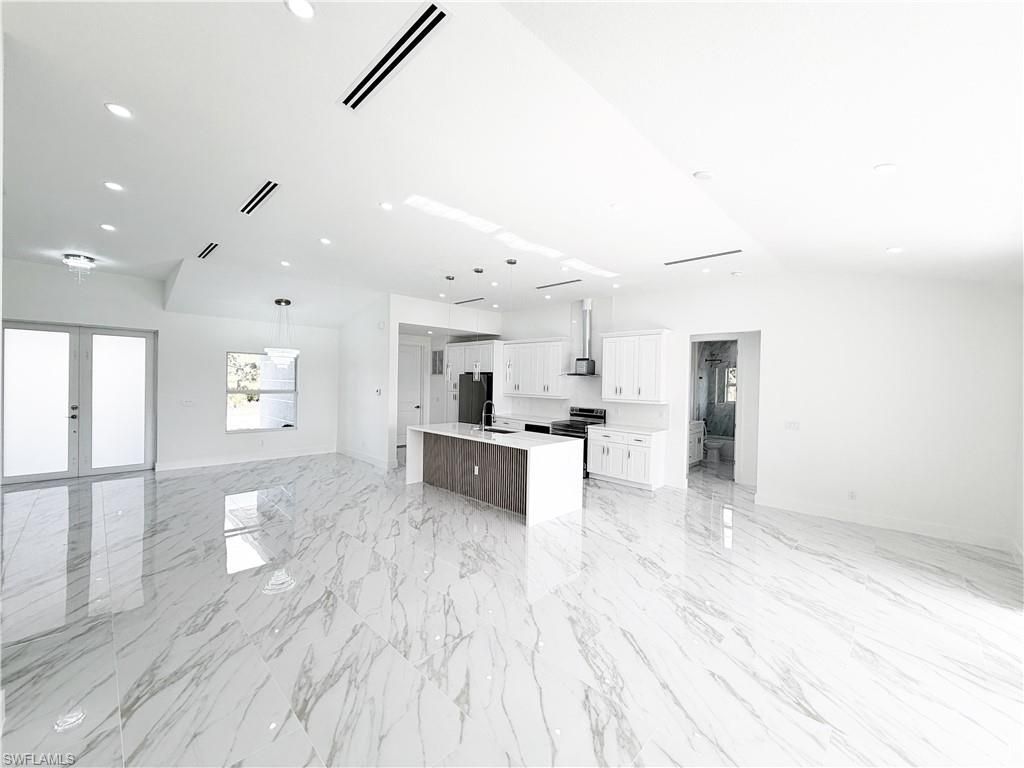 852 Chipley St E, Lehigh Acres, FL 33974 Photo