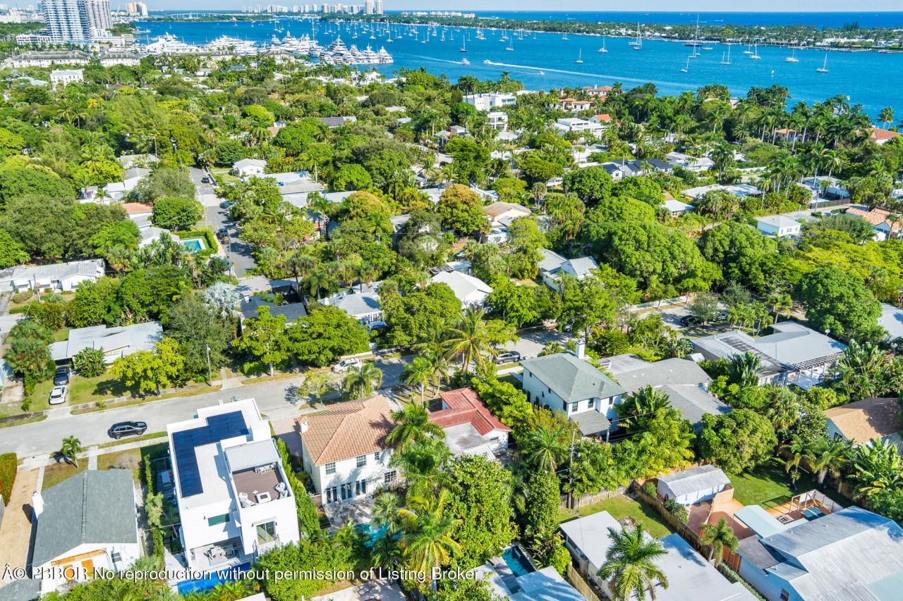 244 31st Street, West Palm Beach, FL 33407 Photo