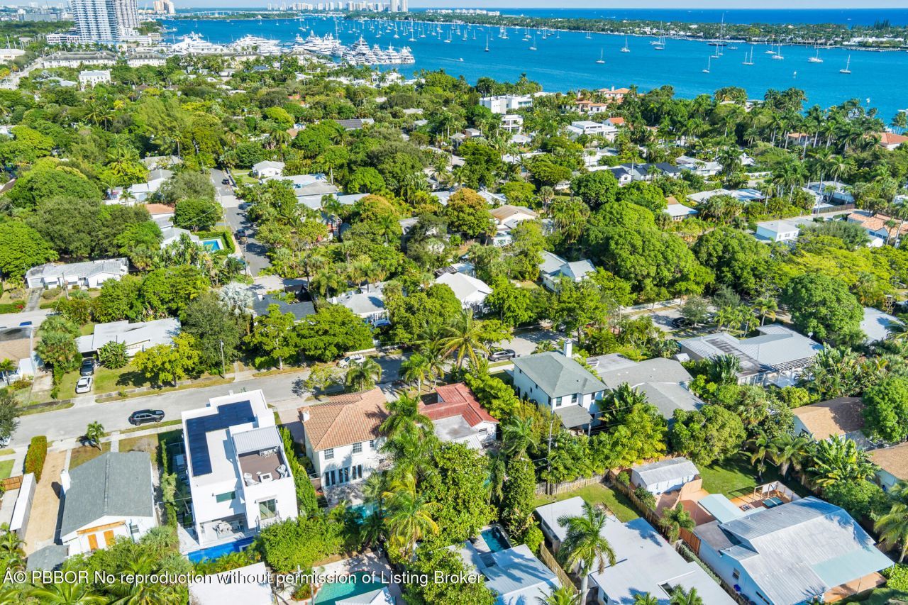 244 31st Street, West Palm Beach, FL 33407 Photo