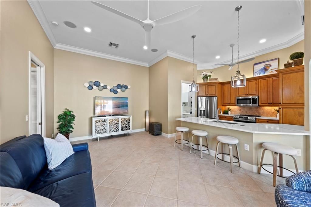 27567 Riverbank Dr, Bonita Springs, FL 34134 Photo