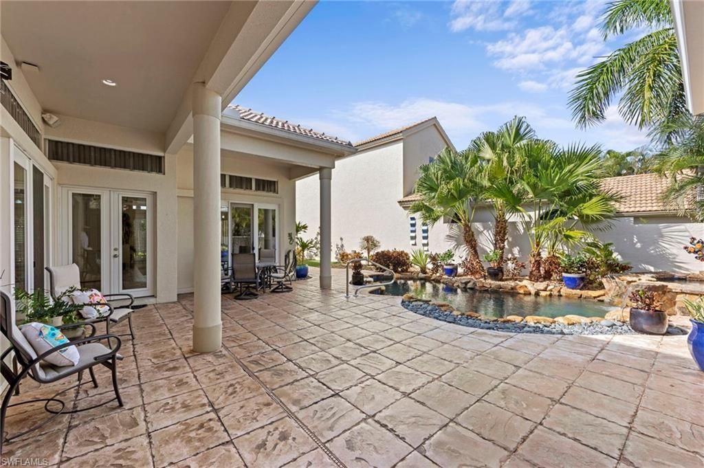 27567 Riverbank Dr, Bonita Springs, FL 34134 Photo