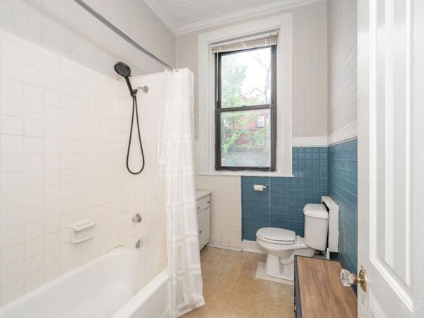 120 Lyon Street, Cincinnati, OH 45219