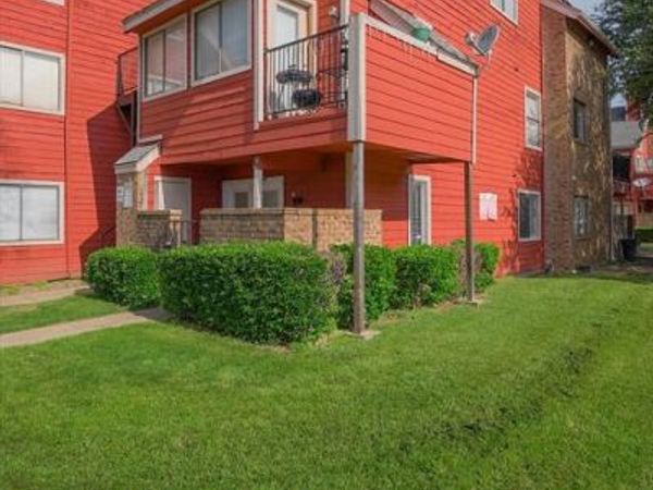 9825 N Walnut Street, Unit M103, Dallas, TX 75243