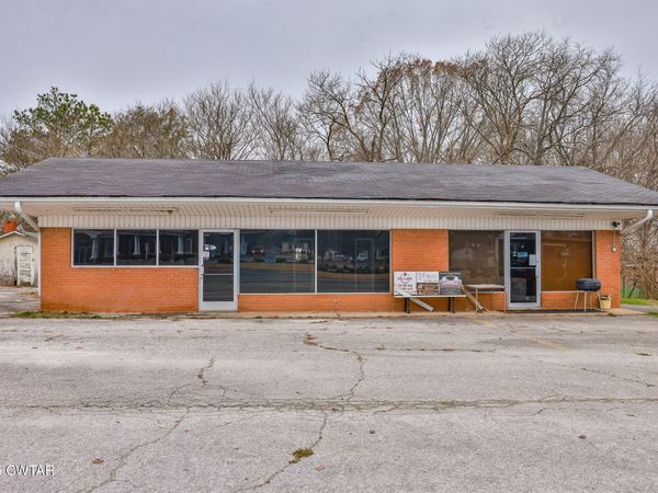 5443-5447 Broad Street, Trezevant, TN 38258