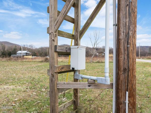 LOT 16 EAGLE BEND Road, Linden, TN 37096